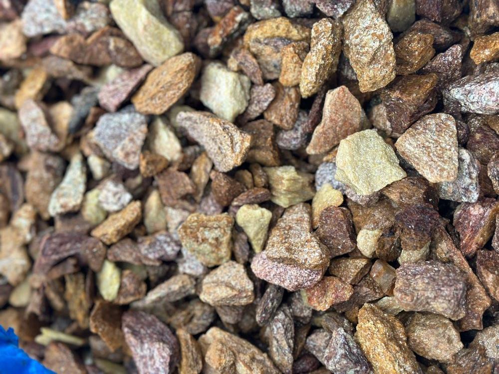 Златолит персиковый декоративная каменная крошка купить в Хабаровском крае