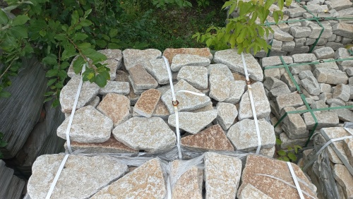 Гранитный плитняк галтованный для парковки купить в Хабаровском крае