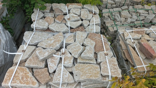 Плитняк гранитный галтованный купить в Хабаровском крае