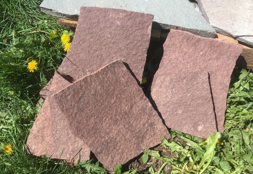 Плитняк лемезит бордовый для цоколя 1,5-2 см купить в Хабаровском крае