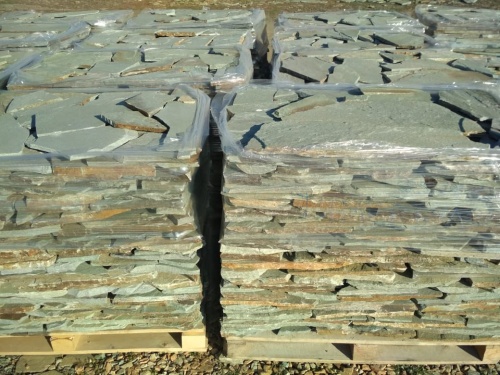 Плитняк златолит зелёный для цоколя, отмостки купить в Хабаровском крае