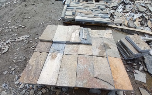 Плитка пилёная златолит Уральский для цоколя, отмостки купить в Хабаровском крае