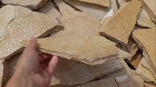 Плитняк златолит жёлтый для цоколя купить в Хабаровском крае